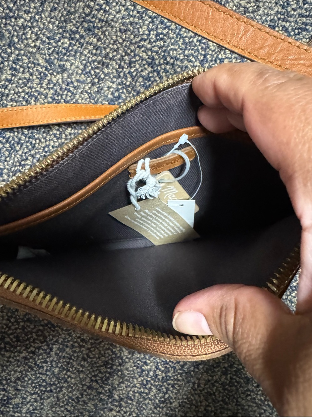 Madewell Chestnut Leather Crossbody Bag - Picture 11 of 11
